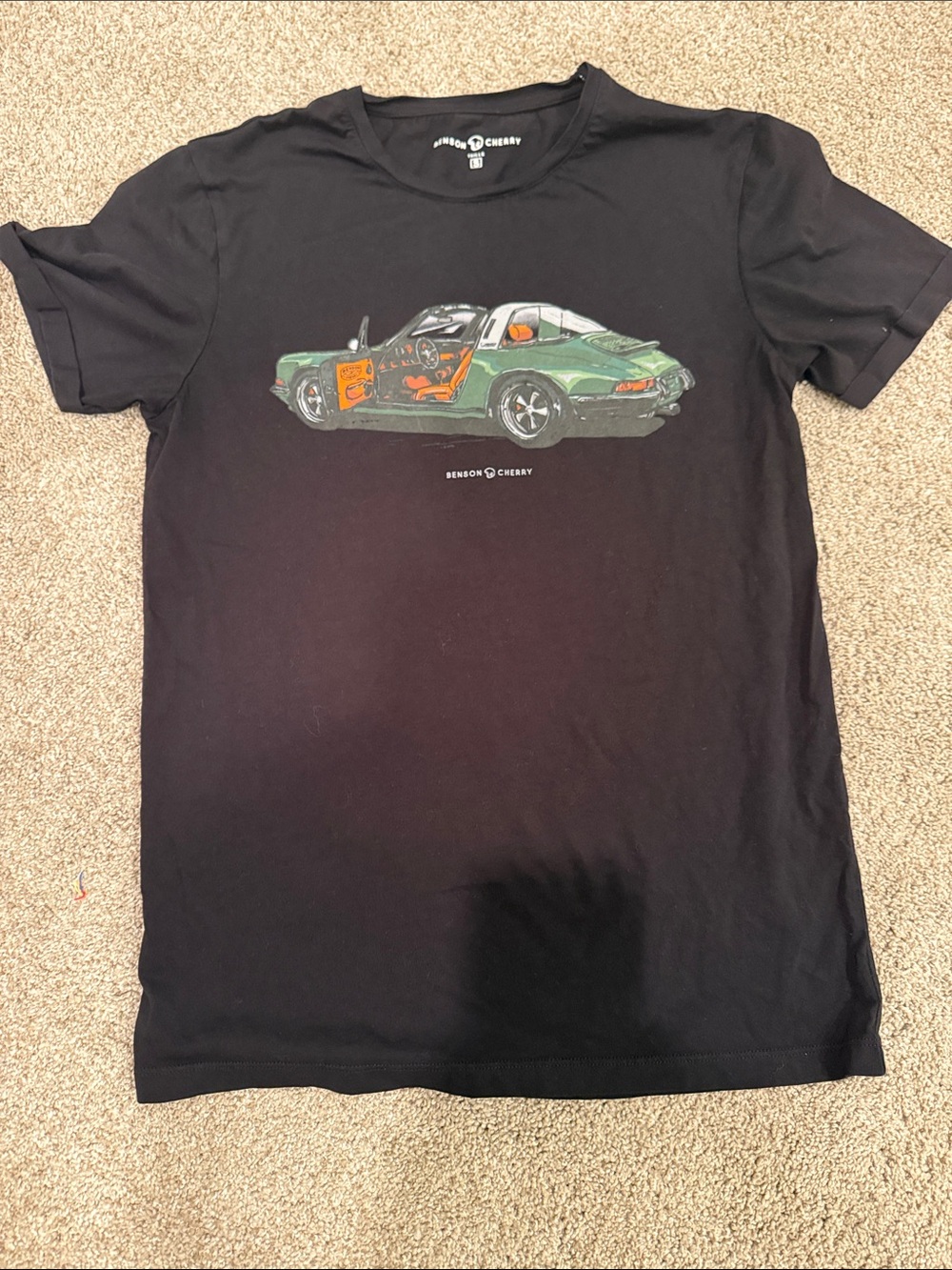 Benson Cherry Black sports car t-shirt size small